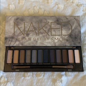 URBAN DECAY NAKED SMOKEY EYE PALETTE